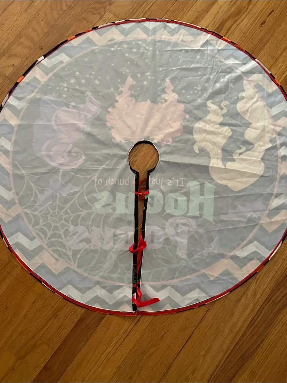 Hocus Pocus Halloween Tree Skirt 36”Circumference Black w/ Orange Purple Green